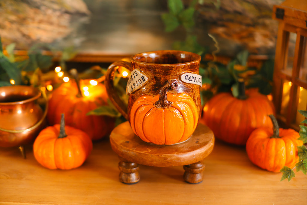 Tasse en grès style apothicaire citrouille « Pumpkin Spice Cappuccino »