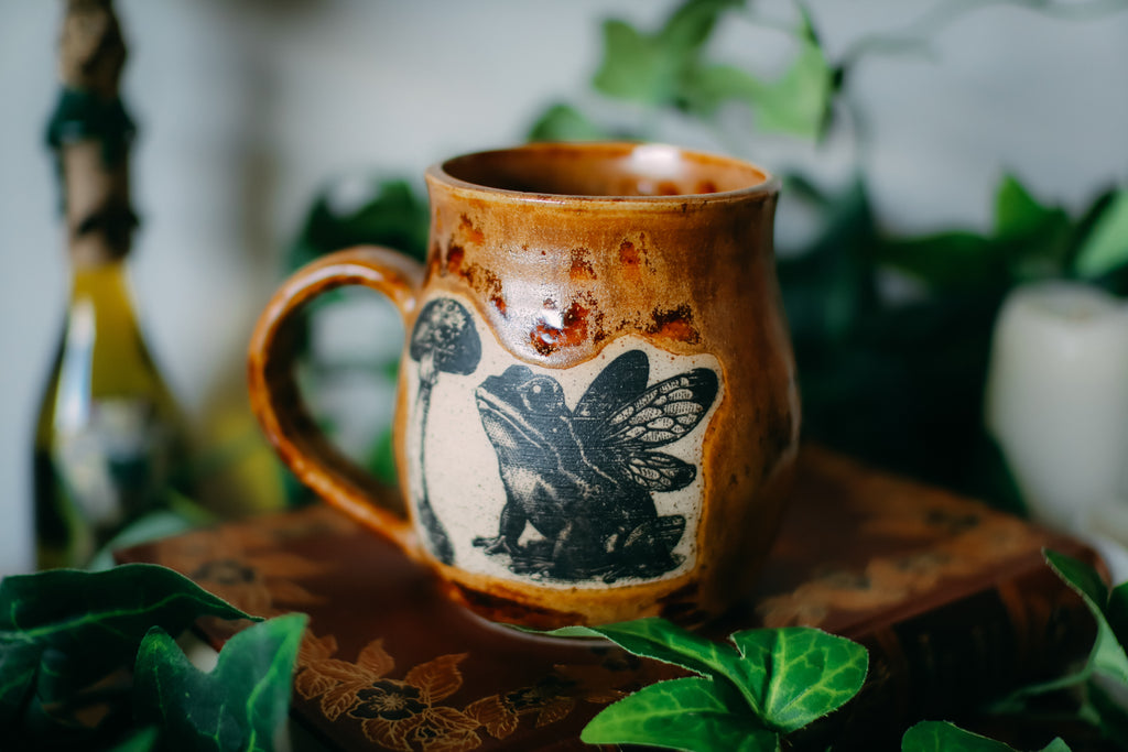 Tasse en grès « Rencontre féérique »