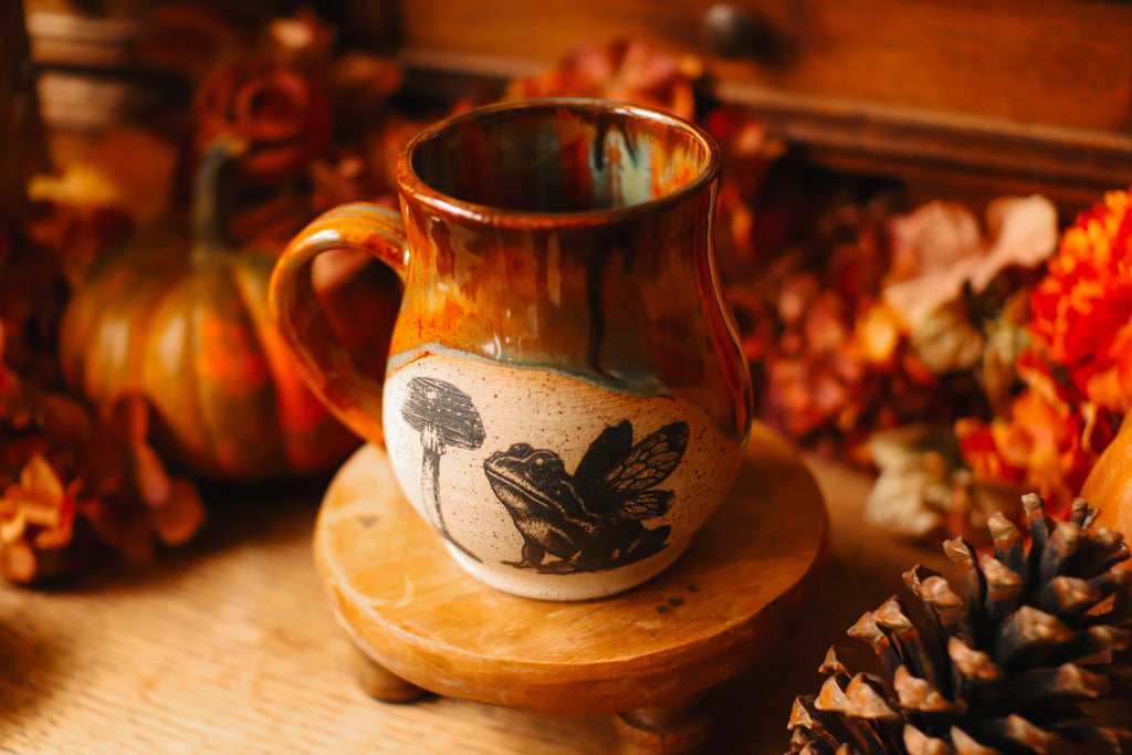 Grande tasse en grès « Grenouille des forêts magiques»