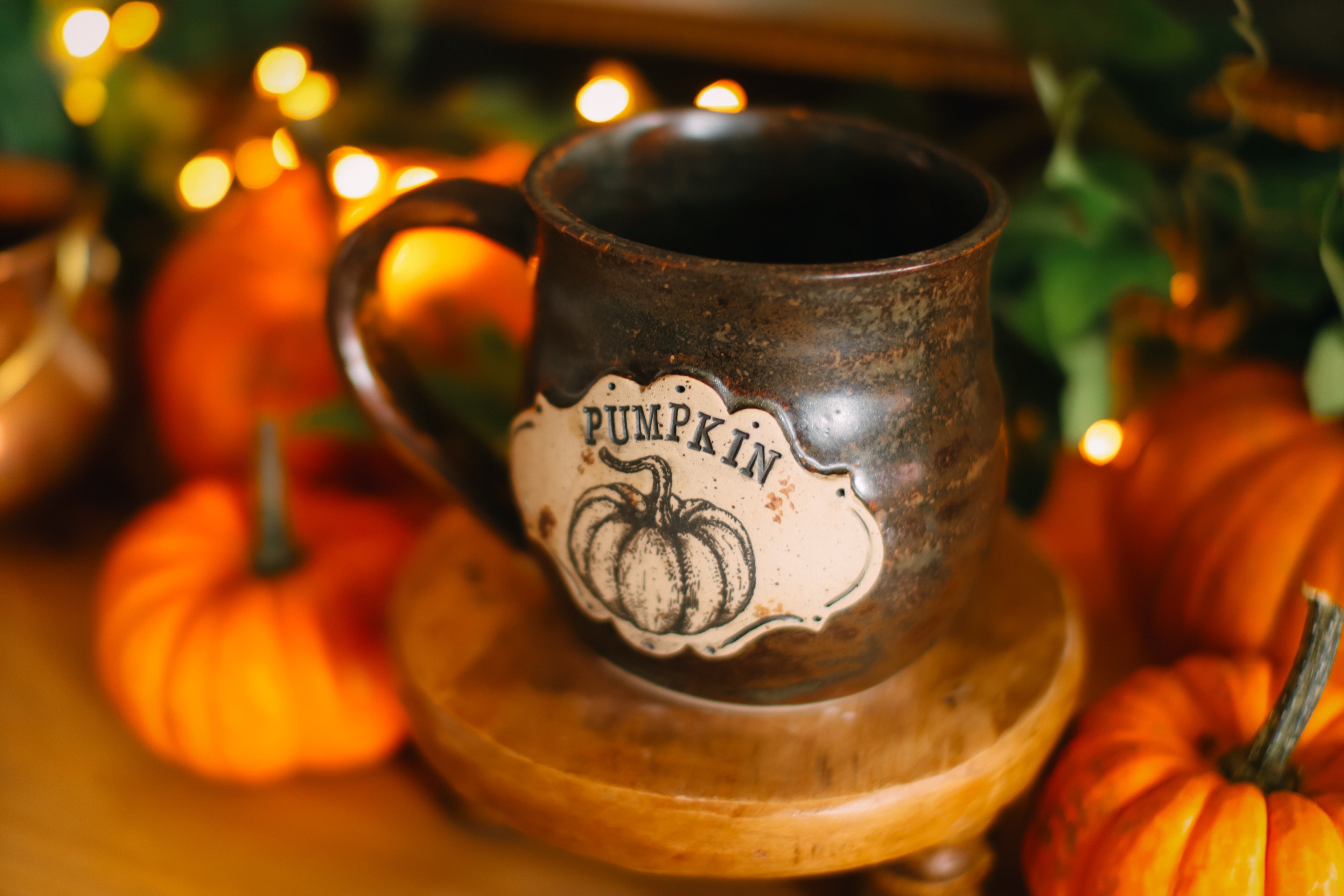 Élégante tasse en grès style apothicaire « PUMPKIN »
