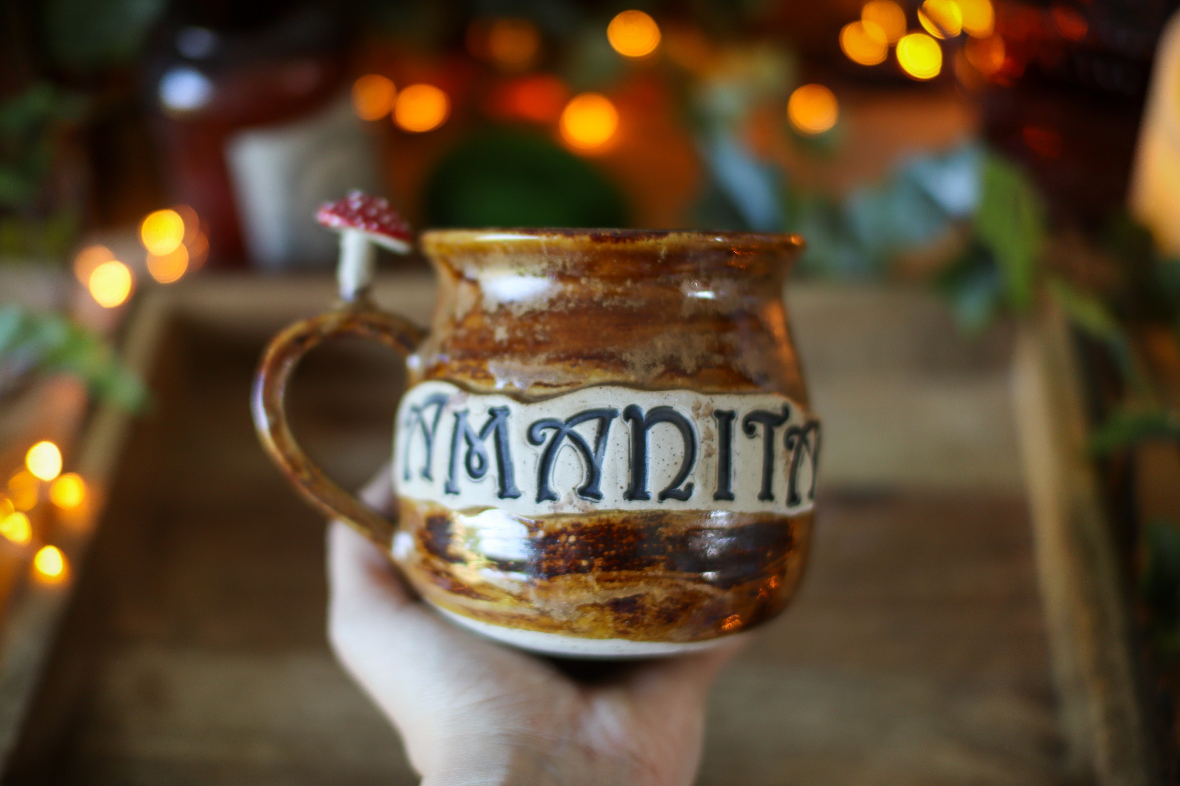 Tasse en grès style apothicaire "Amanita"