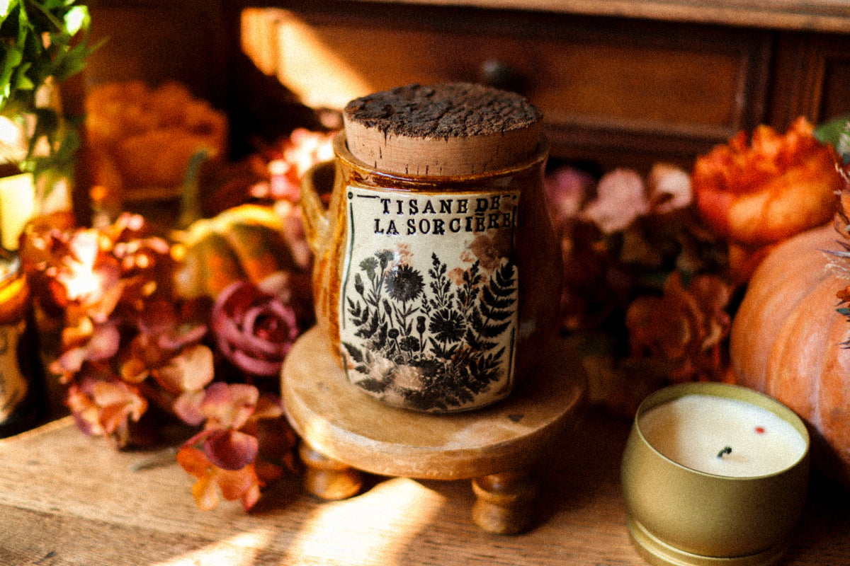 Grand pot pour cuisine style apothicaire avec étiquette « Tisane de la sorcière »