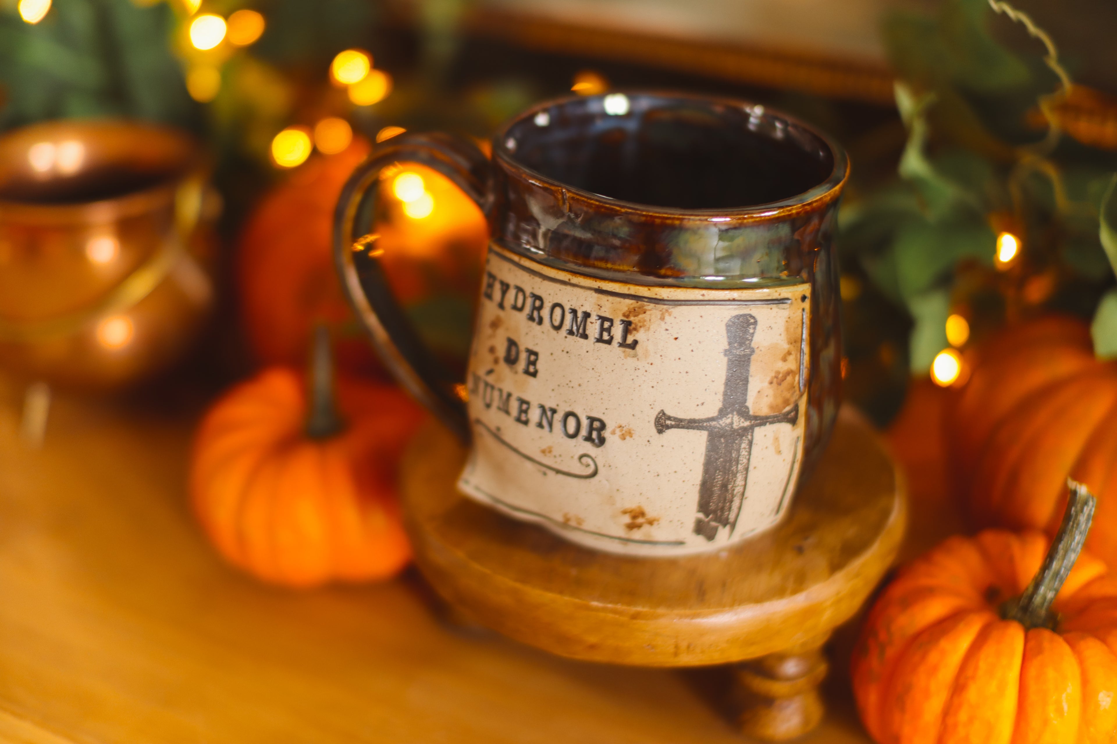 Grande tasse en grès style apothicaire  « Hydromel de Númenor  »