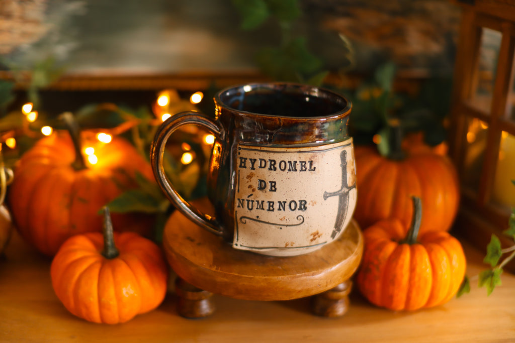 Grande tasse en grès style apothicaire  « Hydromel de Númenor  »