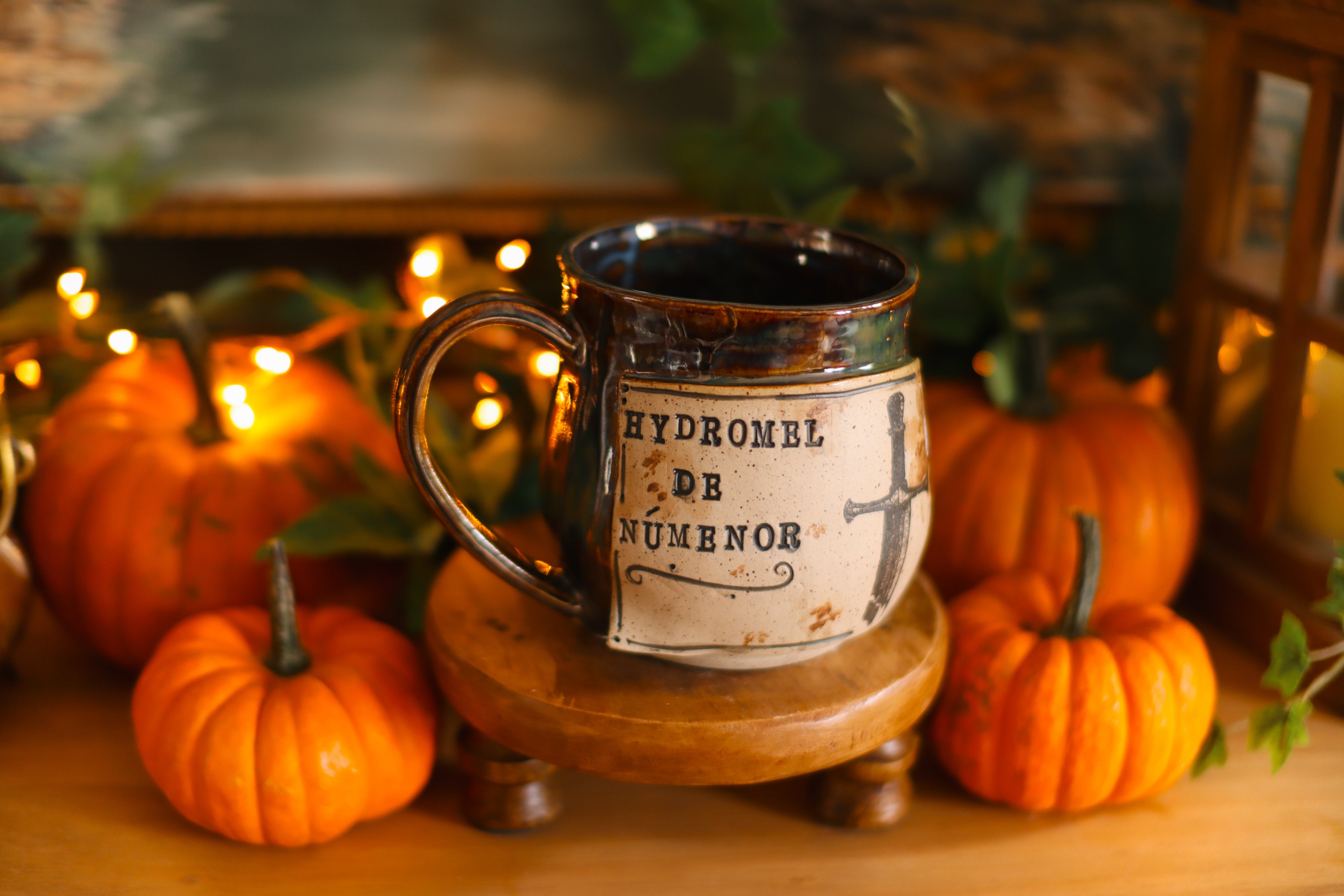 Grande tasse en grès style apothicaire  « Hydromel de Númenor  »
