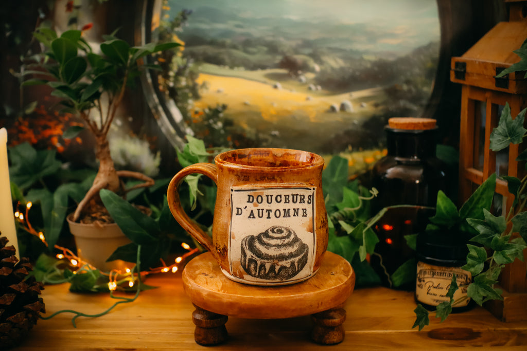 Tasse en grès style apothicaire  « Douceurs d'automne »
