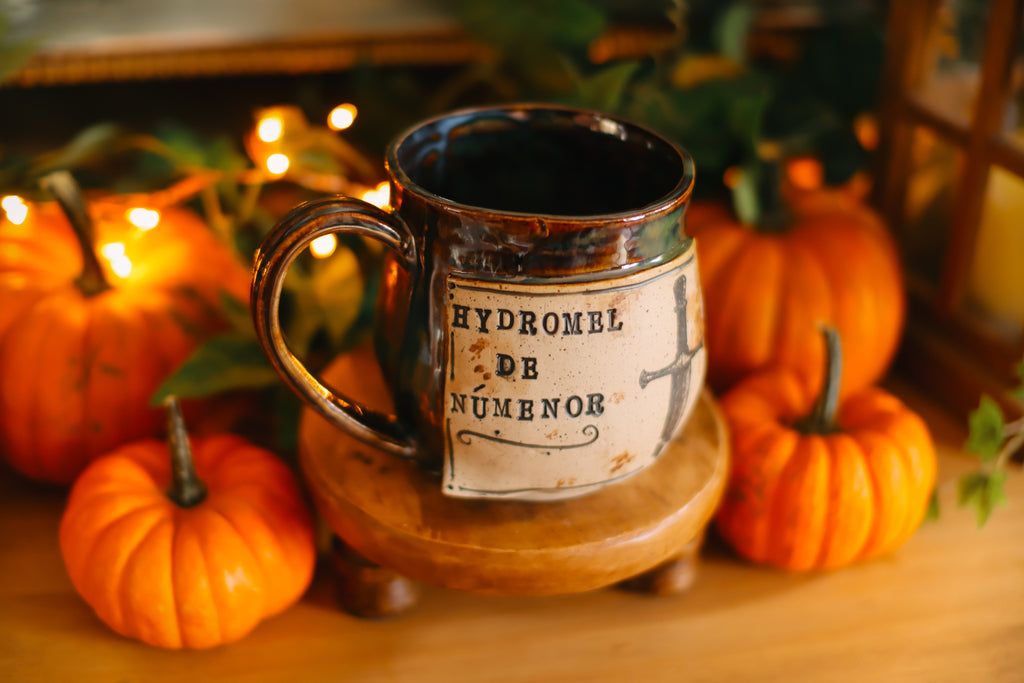 Grande tasse en grès style apothicaire  « Hydromel de Númenor  »