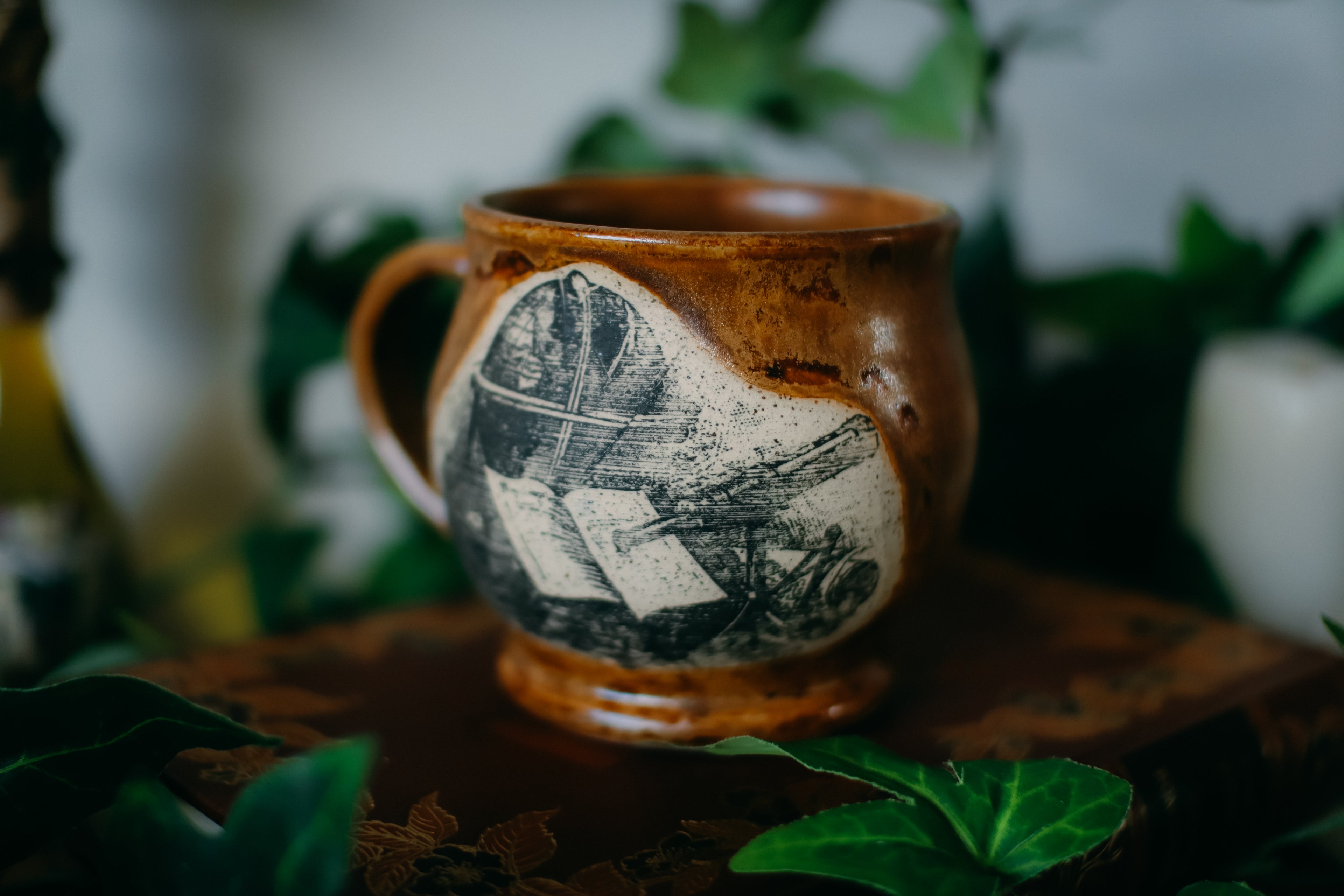 Petite tasse en grès « Bureau de l'astronome »