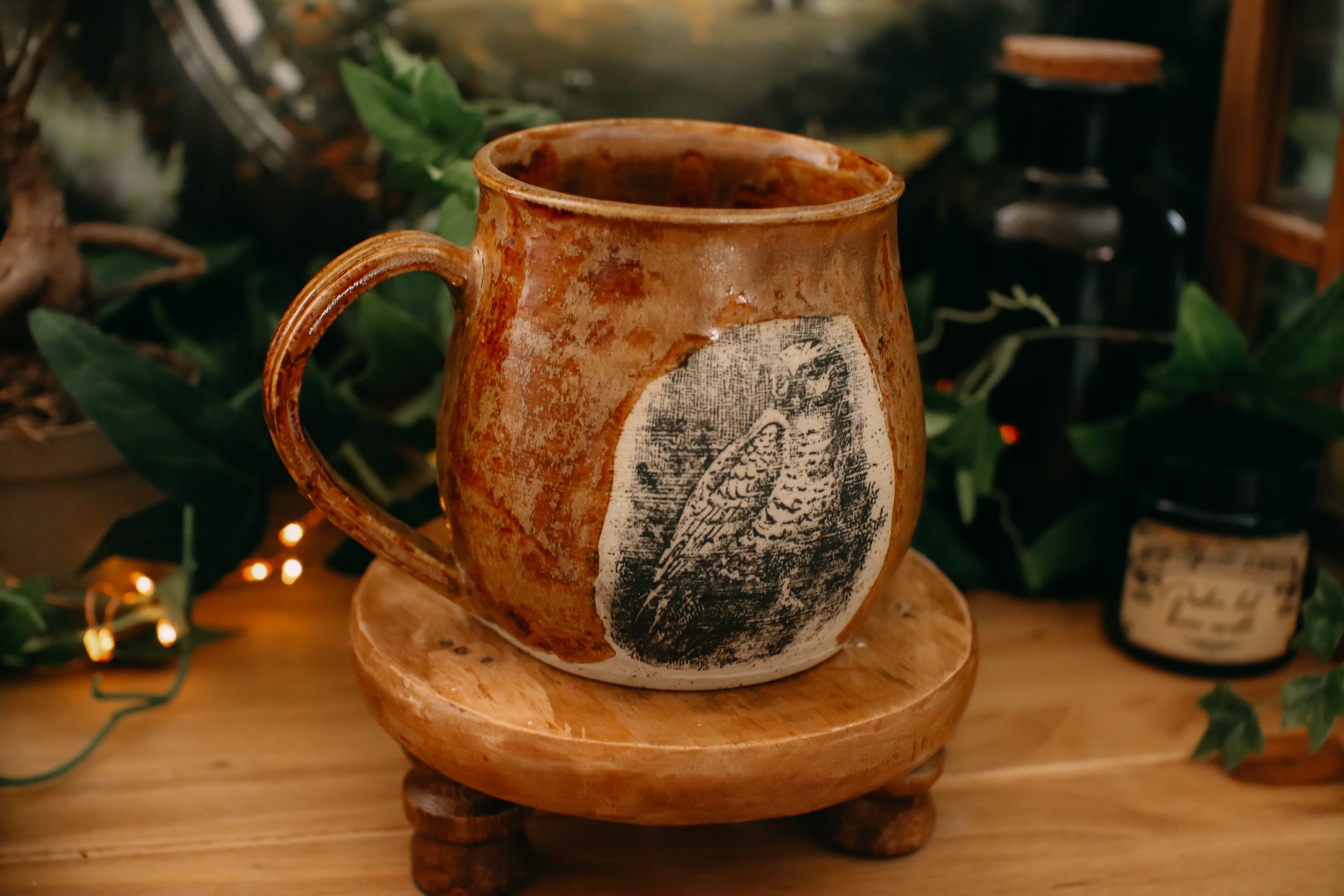 Grande tasse en grès « Gardienne de la nuit »