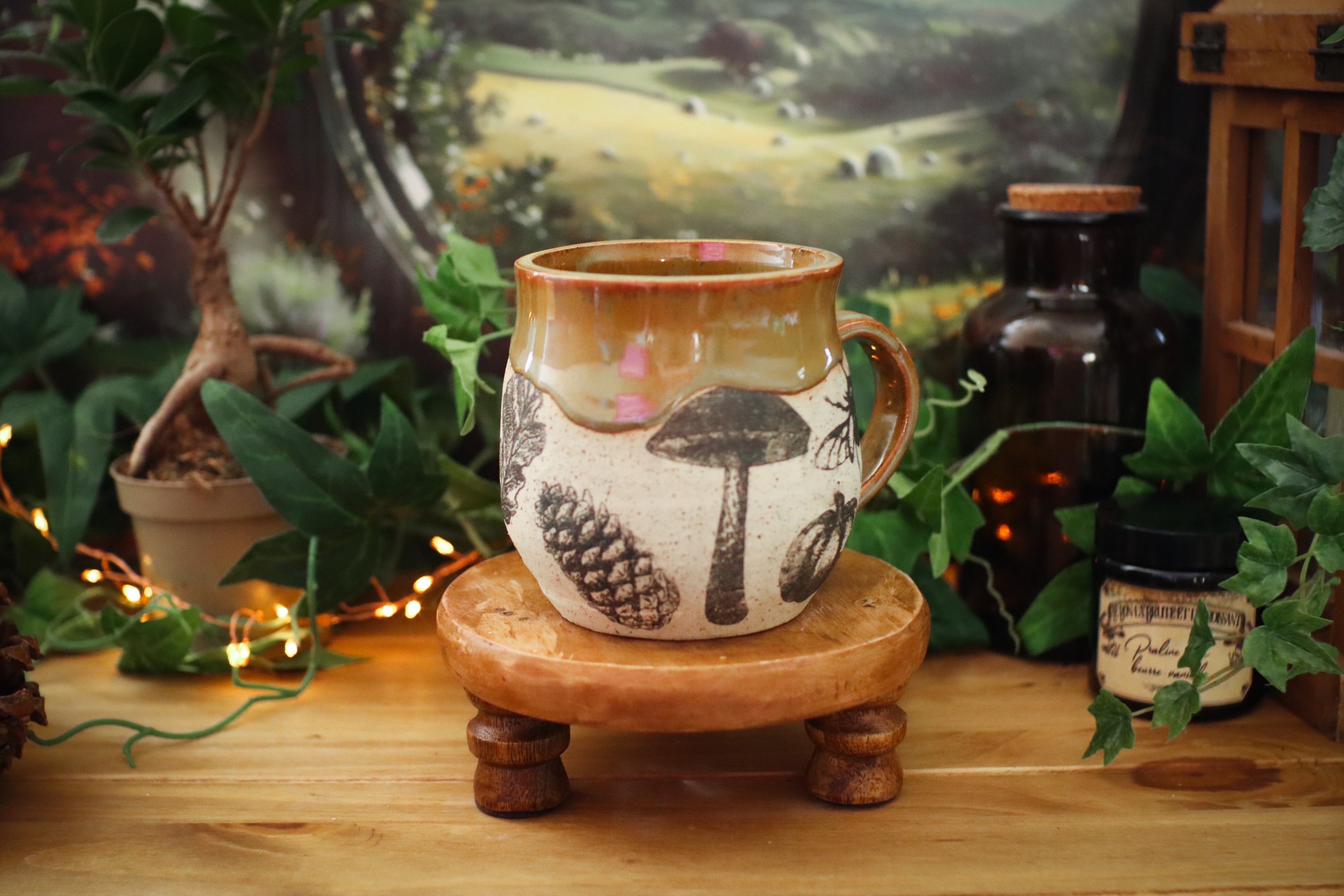 Grande tasse en grès illustration vintage effet cascade « Symboles de la forêt »