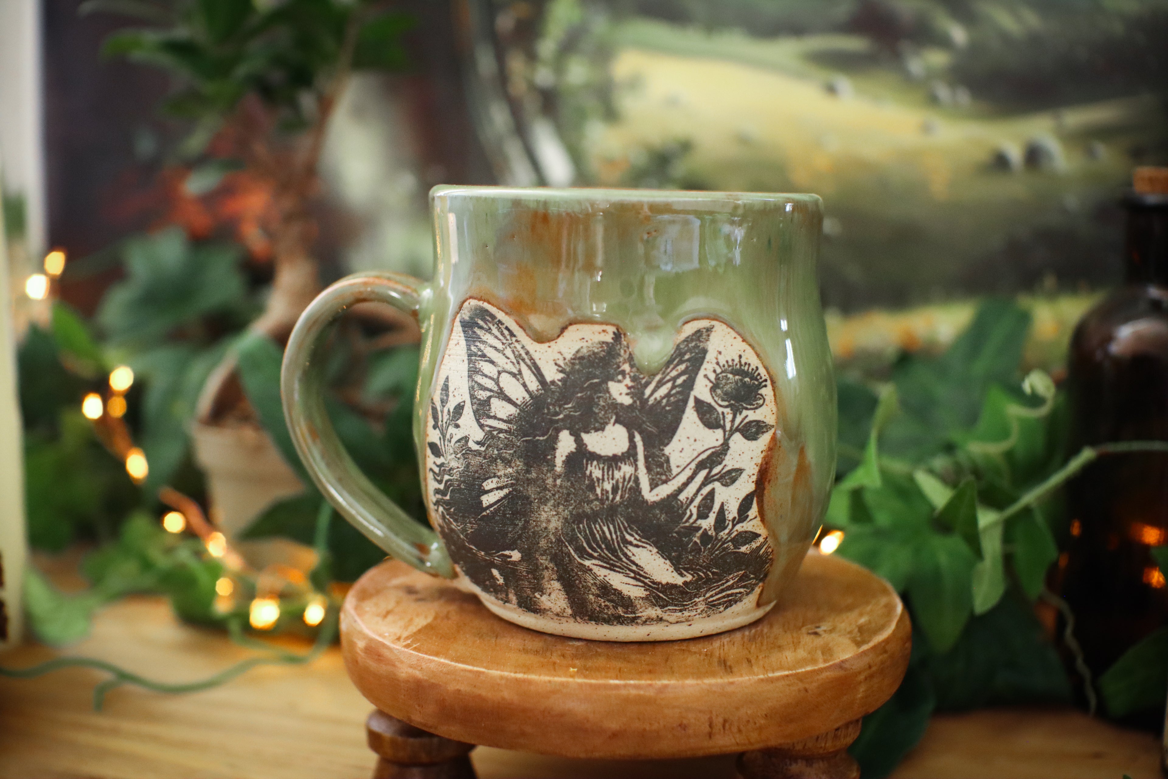 Grande tasse en grès « fée des fleurs »
