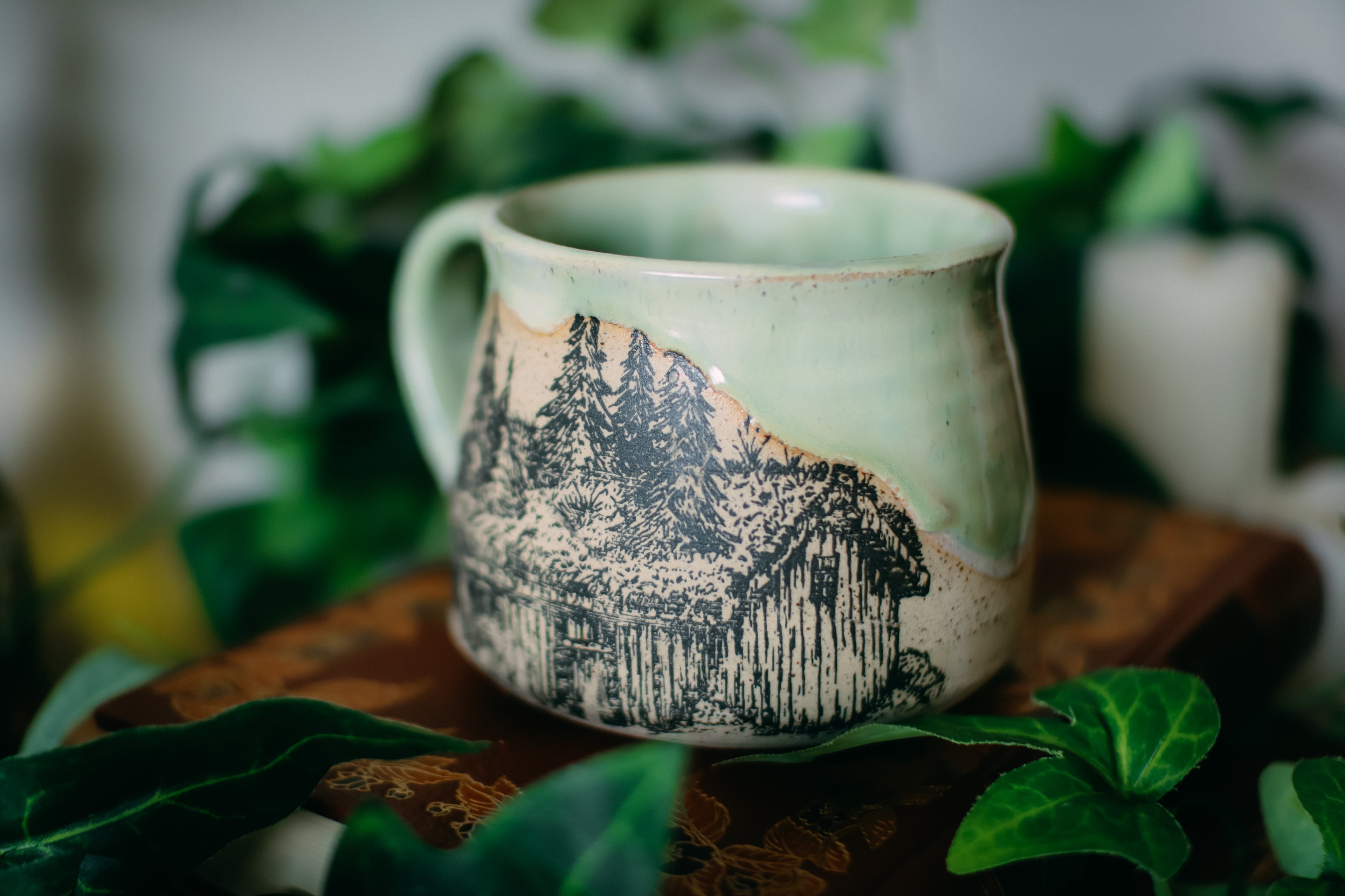 Tasse en grès « Maison de Béorn »
