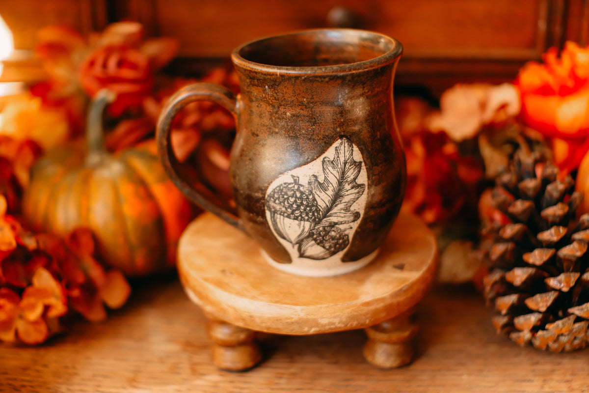 Tasse en grès style apothicaire  « Trésors de la forêt »