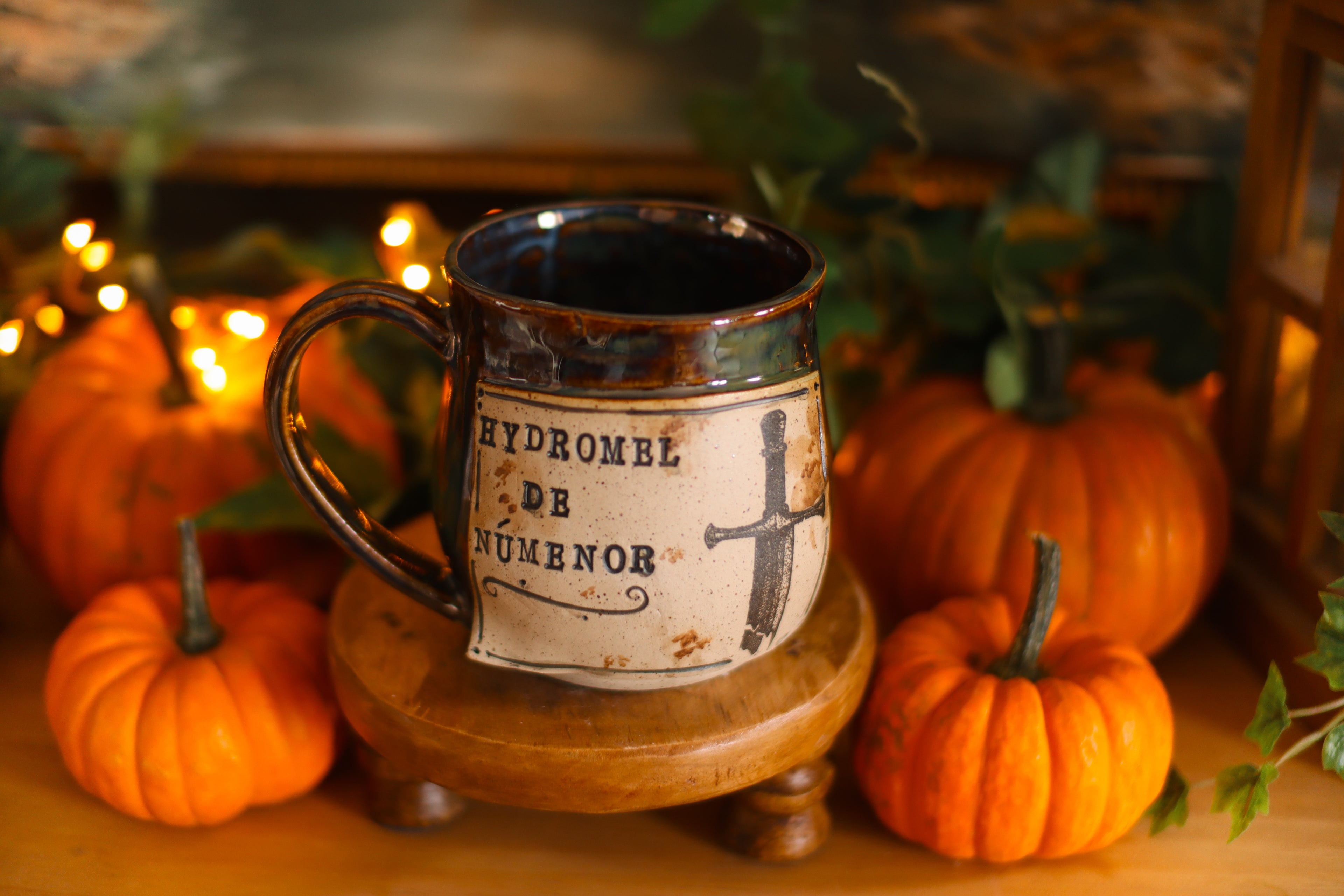Grande tasse en grès style apothicaire  « Hydromel de Númenor  »