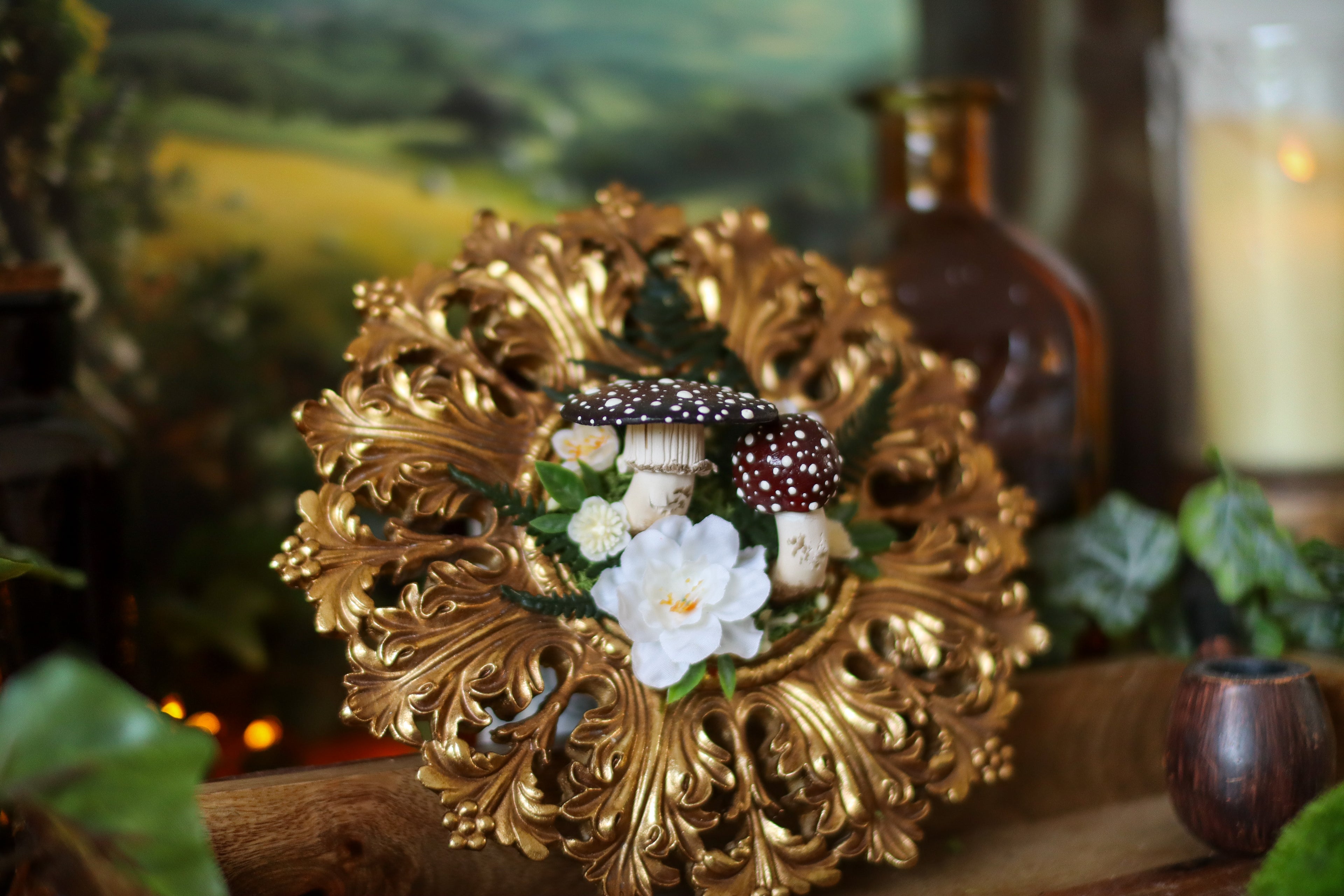 Cadre baroque « Flore » aux amanites umbralis