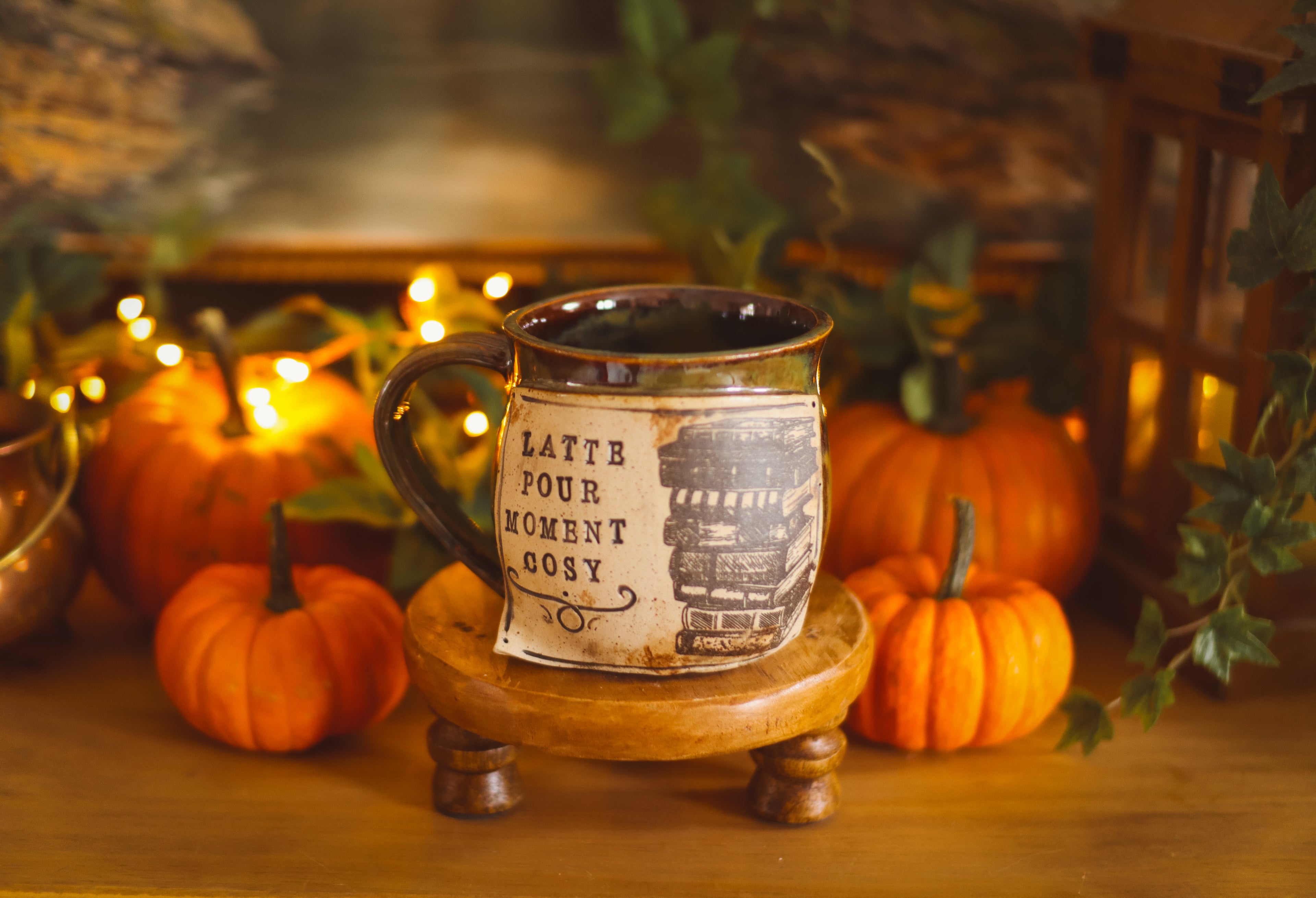 Grande tasse en grès style apothicaire  « Latte pour moment cosy »