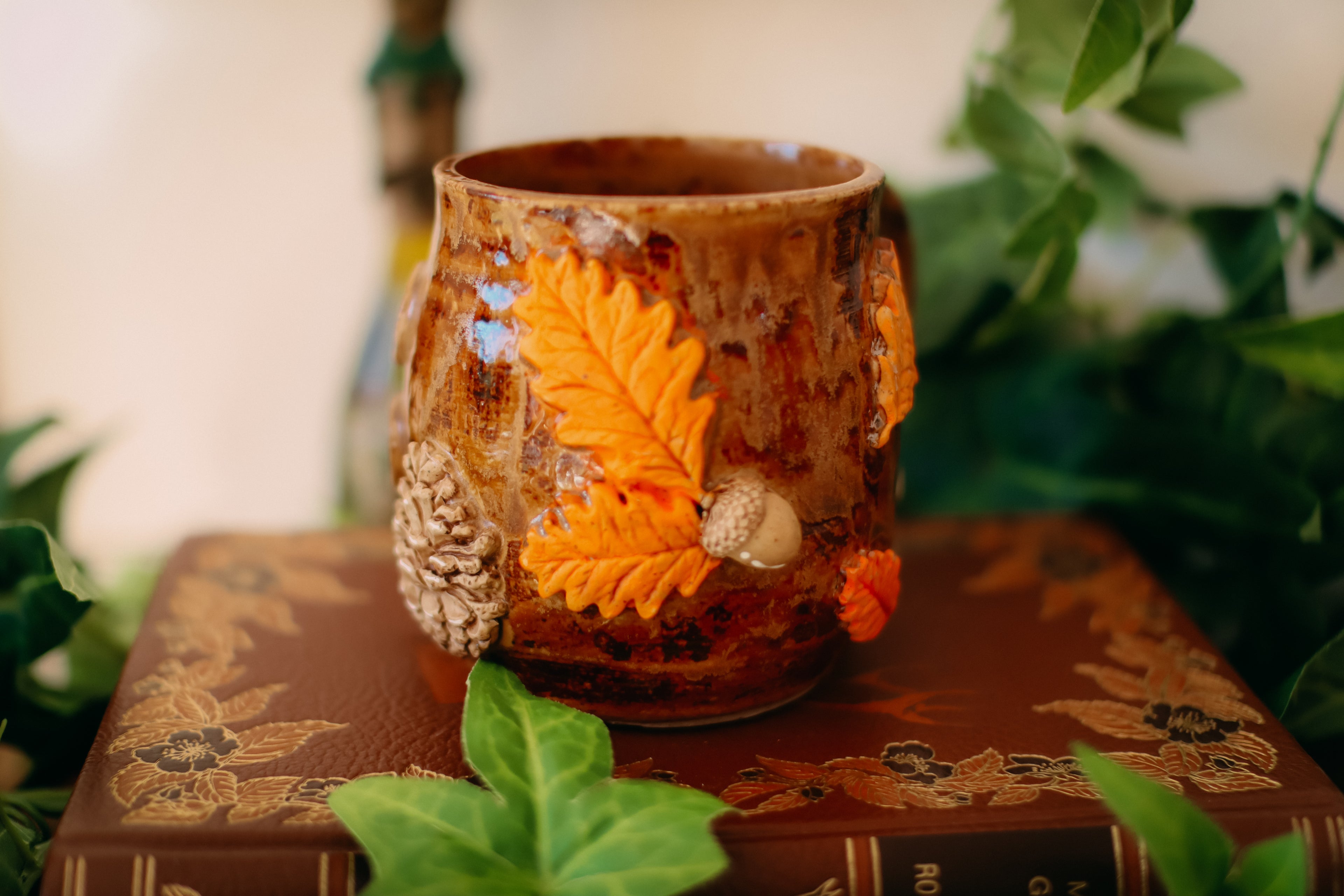 Tasse en grès « Écorce elfique »