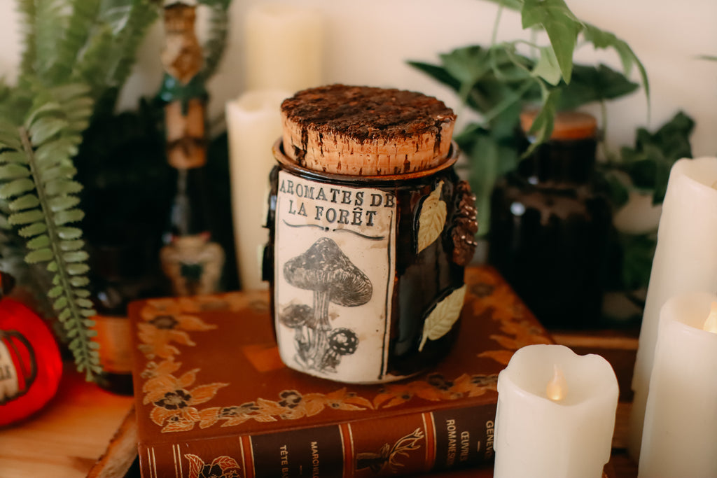 Pot pour cuisine style apothicaire « Aromates de la forêt » en grès