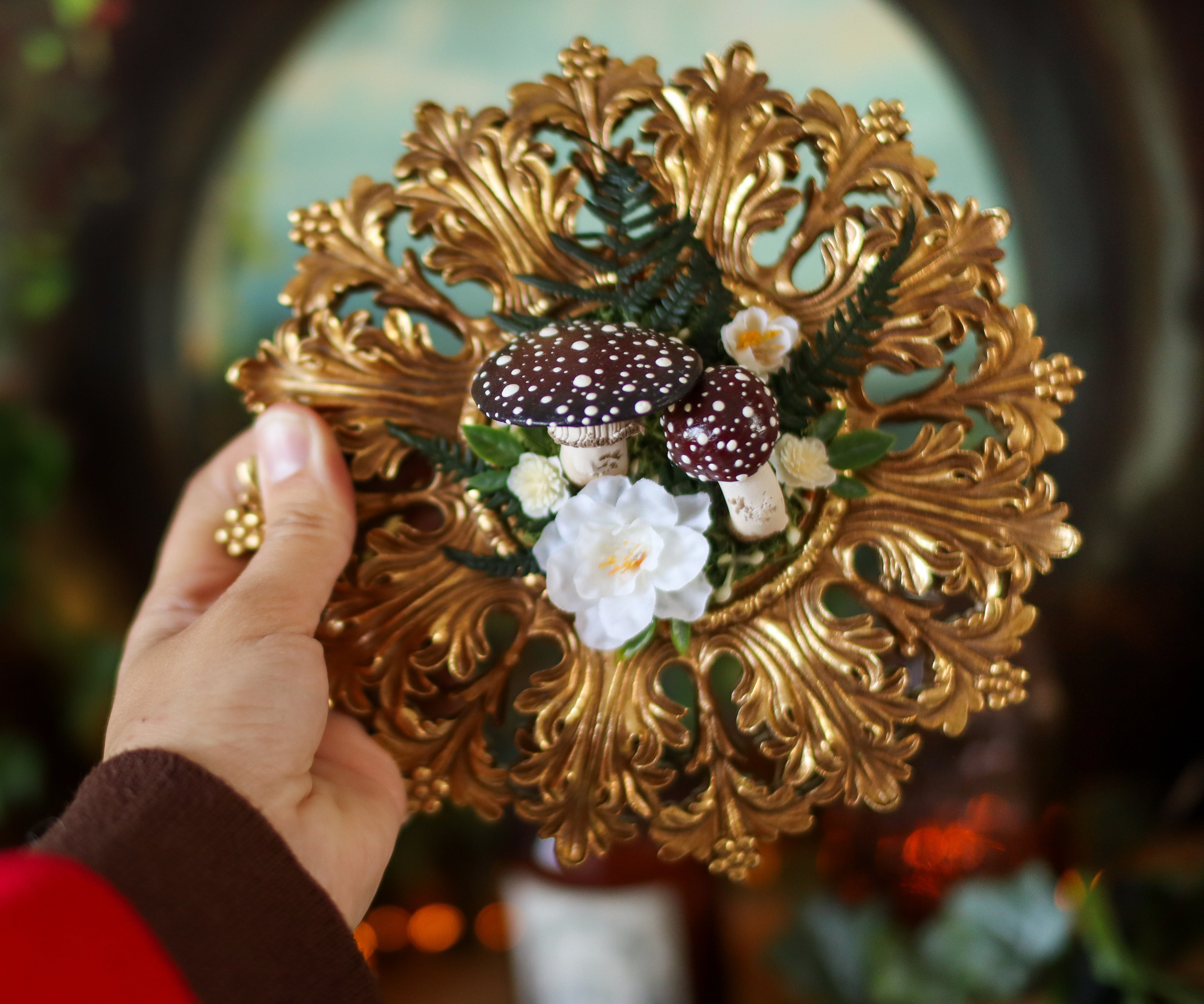 Cadre baroque « Flore » aux amanites umbralis
