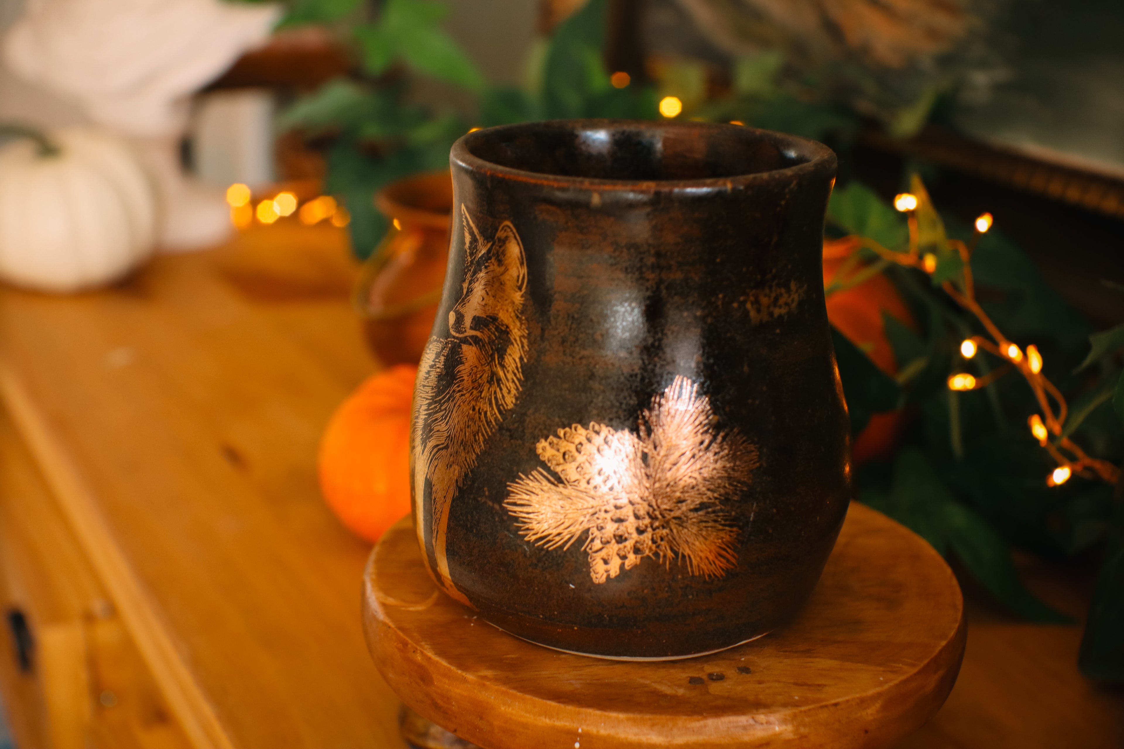 Tasse en grès style apothicaire « Renard doré  » en or 22 carats