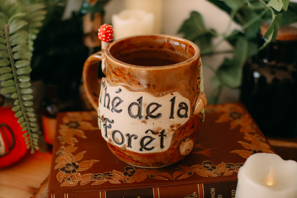 Petite tasse en grès style apothicaire  « Thé de la forêt »
