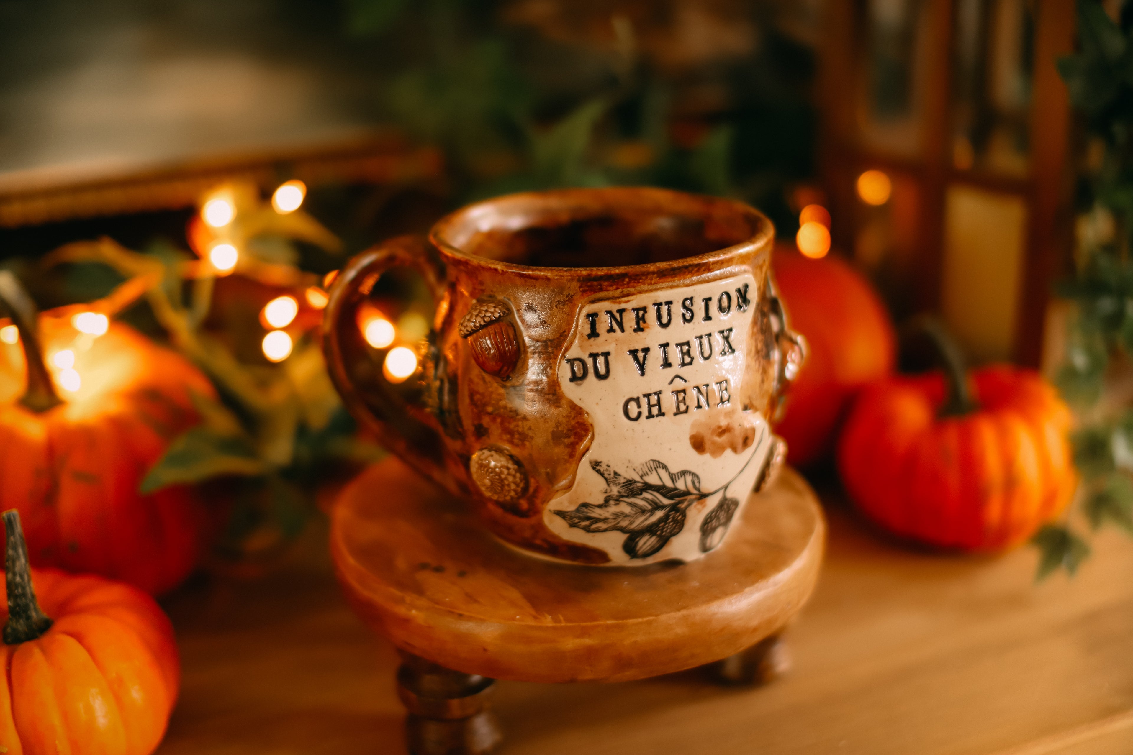 Tasse en grès style apothicaire « Infusion du vieux chêne »