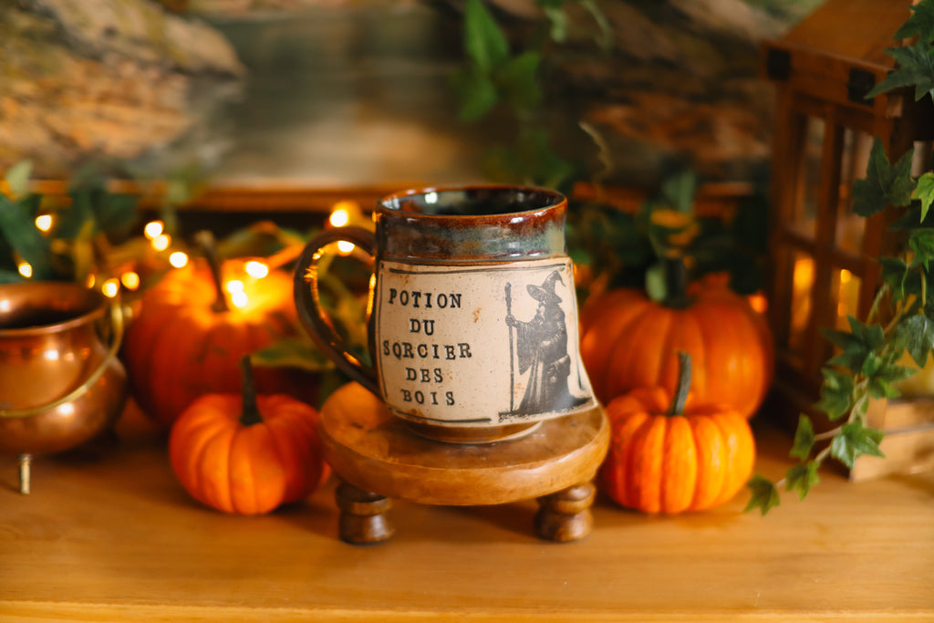 Grande tasse en grès style apothicaire  « Potion du sorcier des bois »