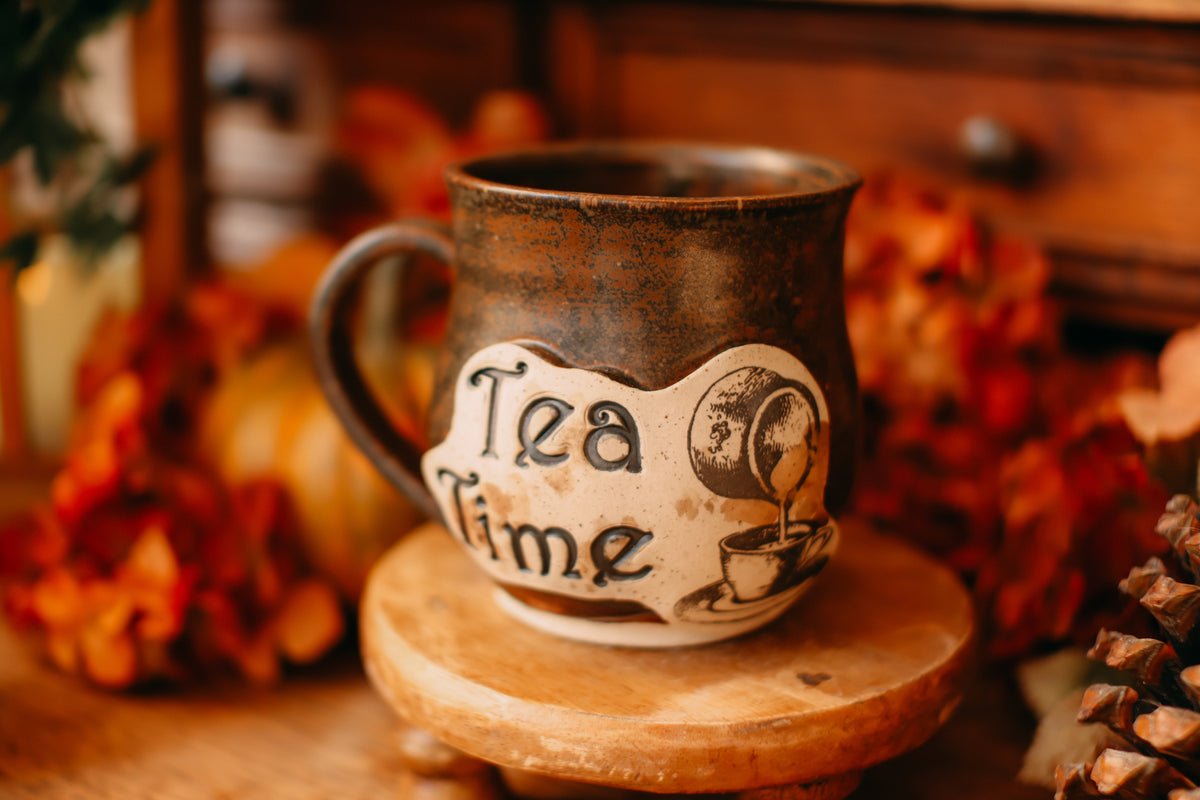 Tasse en grès style étiquette d'apothicaire ancienne « Tea time »