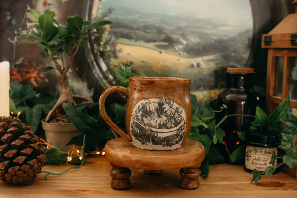 Petite tasse en grès style apothicaire  « Récolte d'automne »