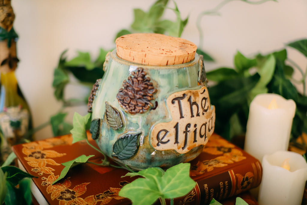 Pot de conservation en grès style apothicaire « Thé elfique »