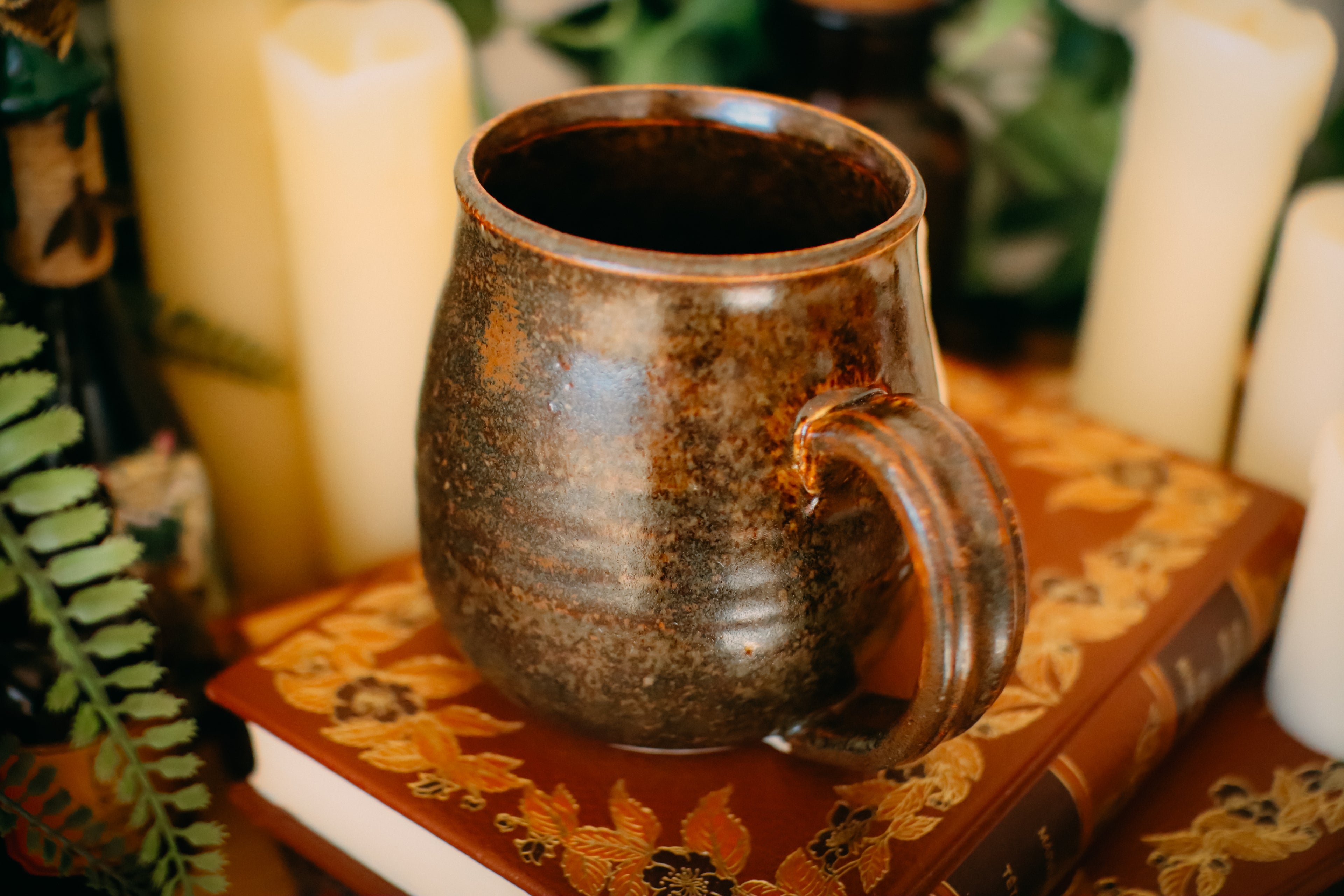Tasse en grès illustration vintage « Soupe des trois sorcières du Nord»