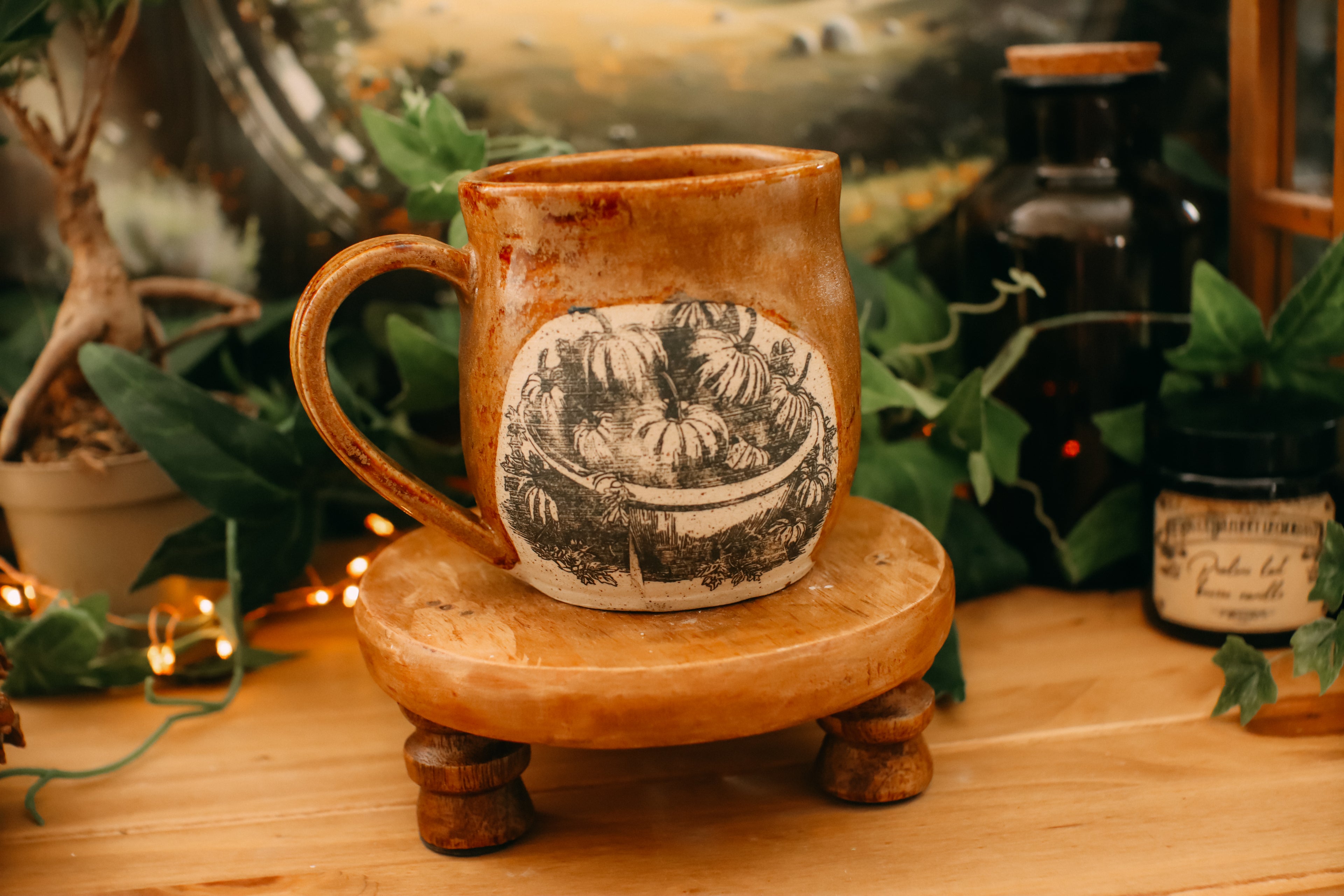 Petite tasse en grès style apothicaire  « Récolte d'automne »
