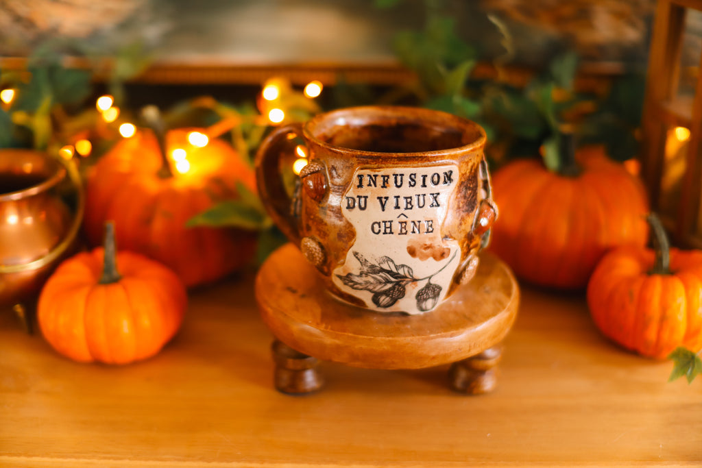 Tasse en grès style apothicaire « Infusion du vieux chêne »